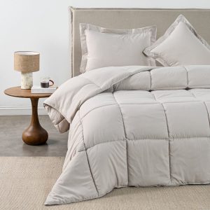 Plumón Súper King Liso Softwash Beige