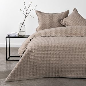 Quilt 2 Plazas Liso Aura Linen