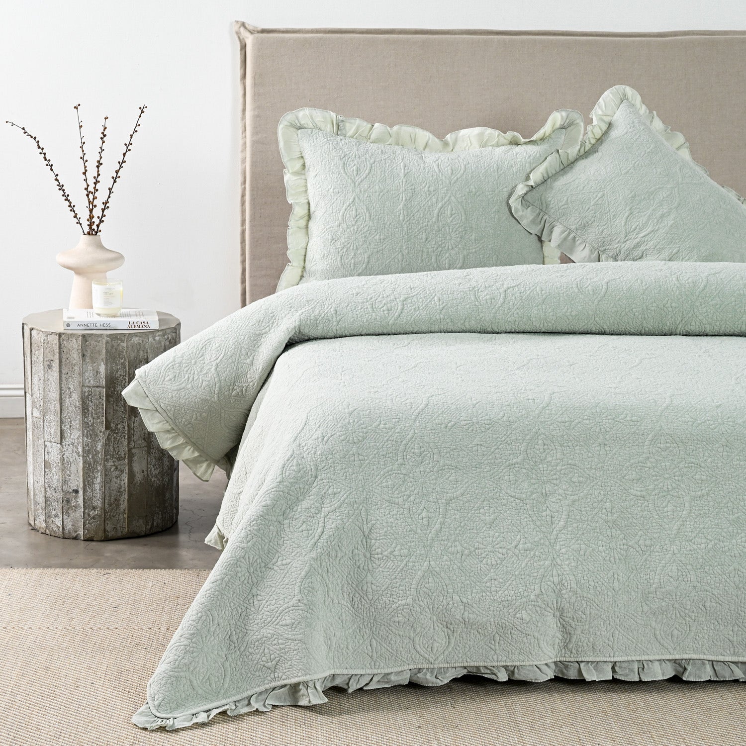 Quilt 2 Plazas Liso Ruffle Sage
