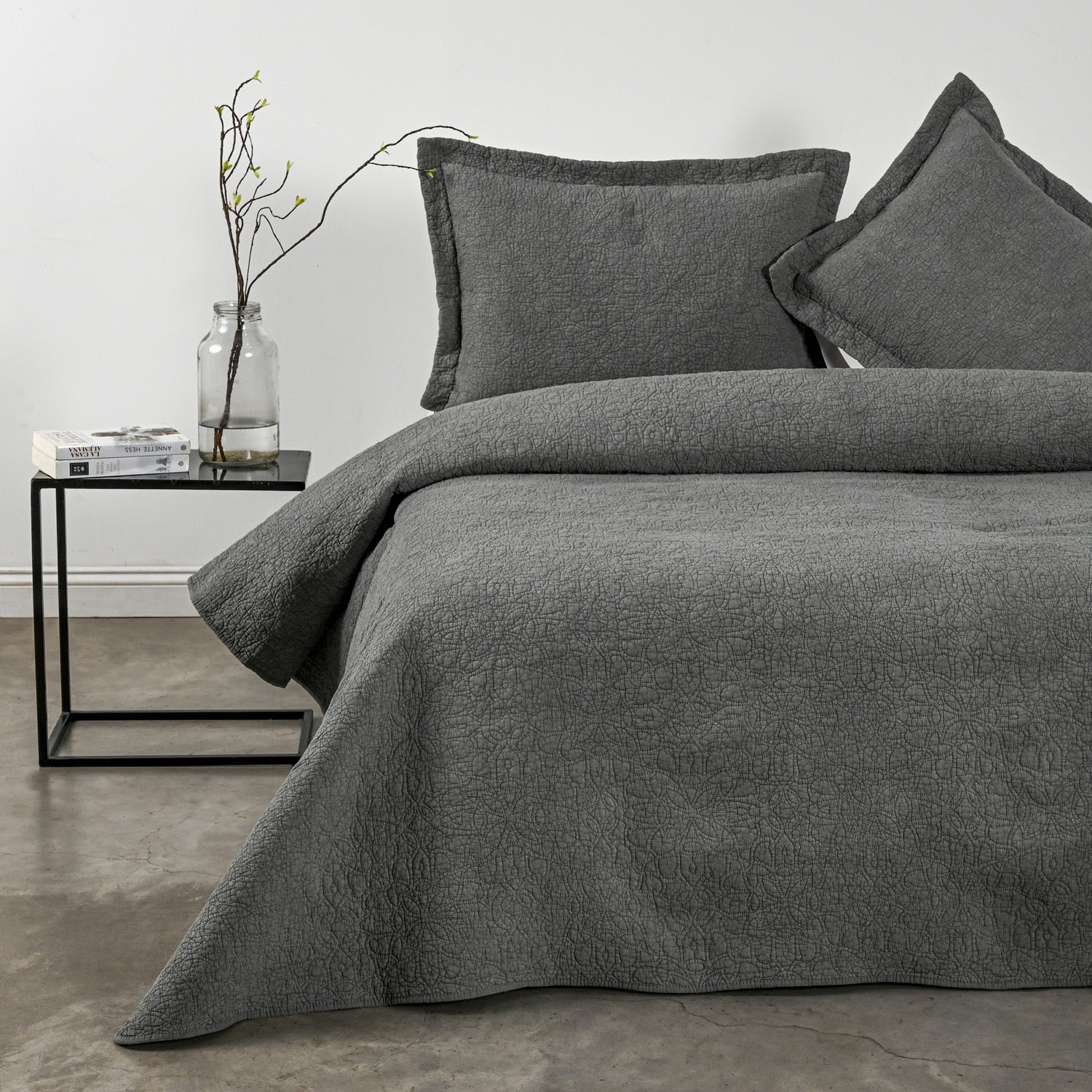 Quilt King Stonewash Gray